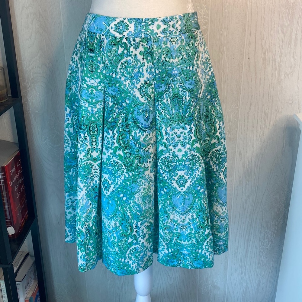 The Limited•Blue Paisley•Pleated•A Line•Circle•Skirt•Size 4•Spring•Easter